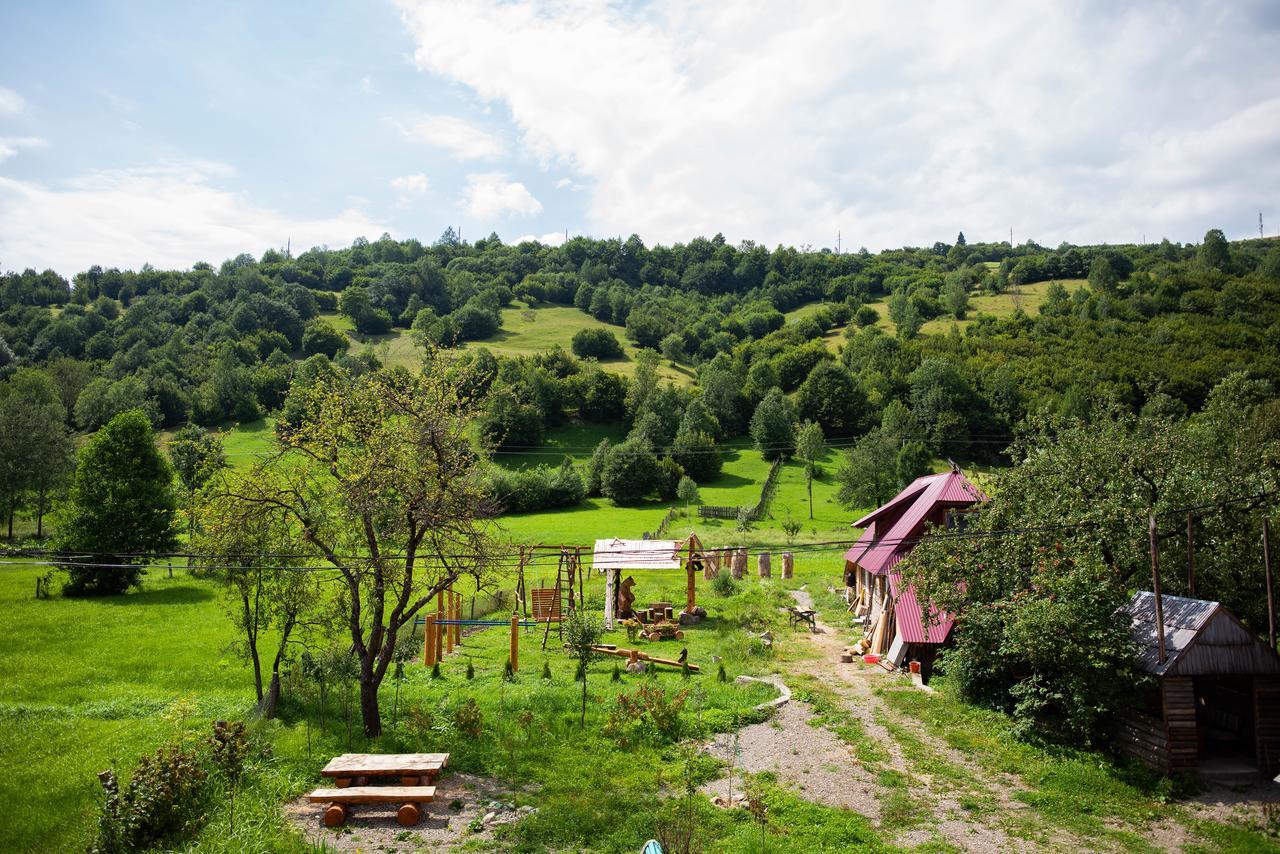 Syniy Vyr Hotel Синевир Екстериор снимка