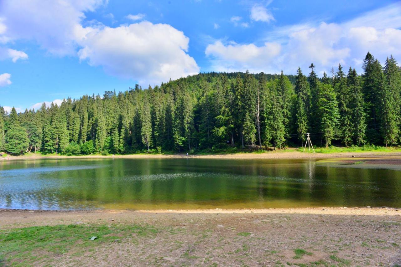 Syniy Vyr Hotel Синевир Екстериор снимка